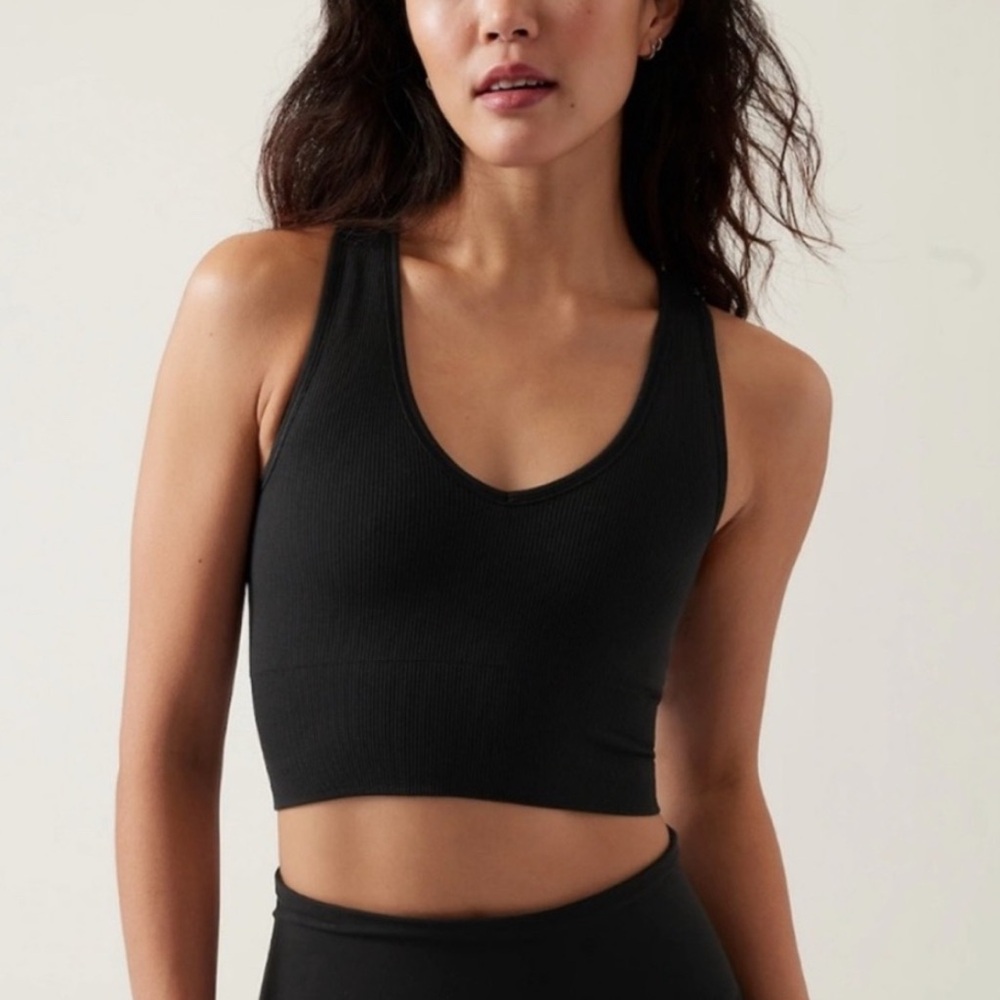 Black Ribbed Crop Vneck workout athleisure top